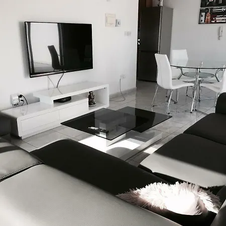 شقة Sunnypenthouse